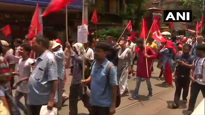 kolkata violence, bjp protest, cpi protest, amit shah, amit shah rally in kolkata, amit shah rally in kolkata today, amit shah rally in kolkata live, amit shah road show in kolkata, violence at amit shah road show, violence in kolkata, kolkata news, indian express