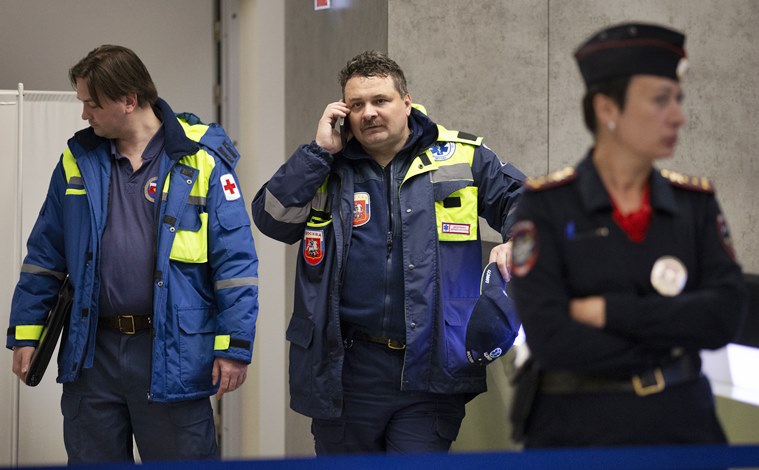 Russian passenger plane fire, Russia plane fire, Russia plane crash, Aeroflot passenger plane fire, plane catches fire, Russian plane fire dead, Russian plane fire death toll, World news, Indian Express