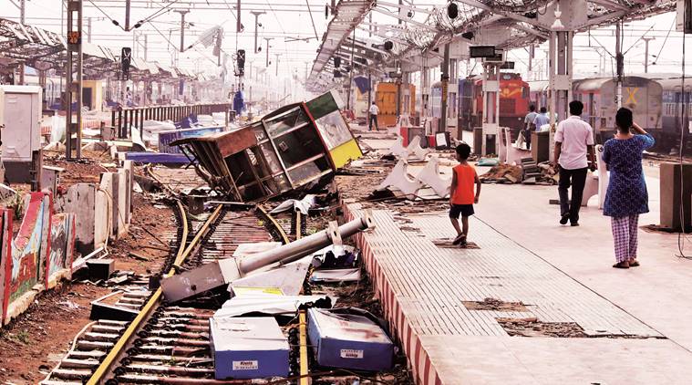cyclone fani, fani cyclone, cyclone fani odisha, odisha cyclone, cyclone odisha, cyclone fani news, cyclone fani updates, cyclone fani news updates, cyclone fani bangladesh, cyclone fani death toll, cyclone fani relief operations, cyclone fani rescue operations, india news, Indian Express