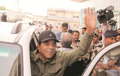 Dharmendra in Gurdaspur: ‘Wouldn’t have let Sunny contest had I known Balram’s son was in fray’