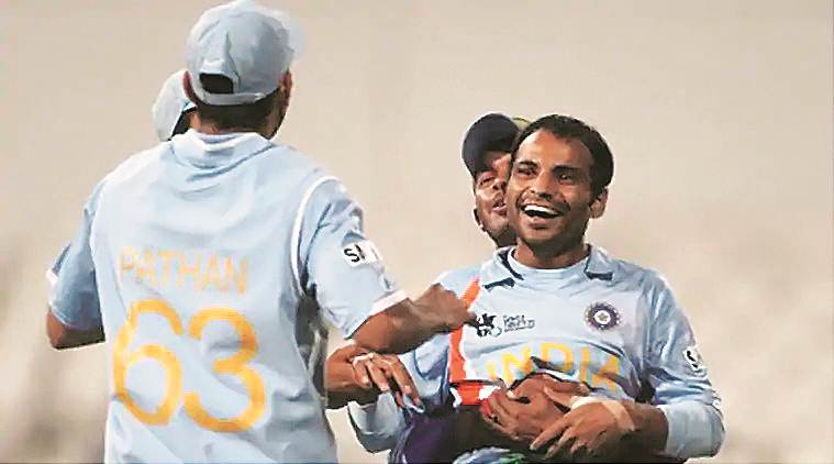 ms dhoni, dhoni, Dhoni Cricket World Cup 2019, dhoni batting, Dhoni T20 world cup, Joginder Sharma T20 world cup, mindian cricket team, cricket news, sports news, indian express