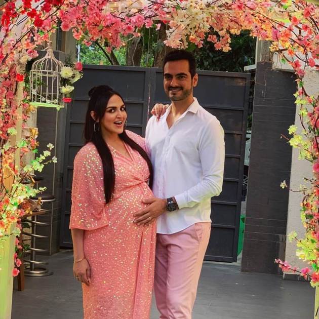 Esha Deol, Esha Deol baby shower, Esha Deol baby shower photos, Esha Deol 2nd baby, Bharat Takhtani, enetertainment news, indian express