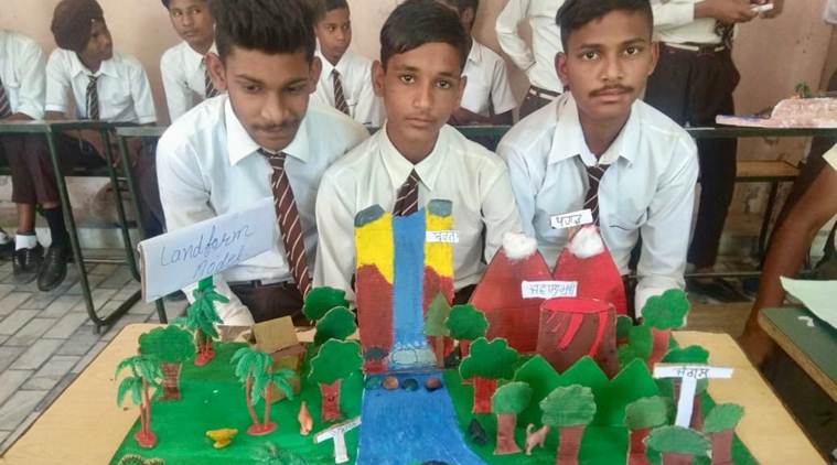 sst, social studies, social studies fair, school, students, school children, schools in punjab, punjab government schools, government schools in punjab, subjects, teachers, teachers, teaching, education, education news, indian express news