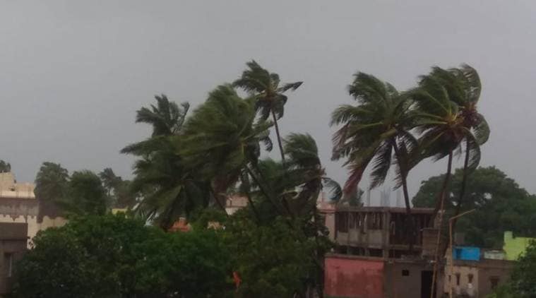 cyclone fani, cyclone fani odisha, cyclone fani in odisha today, cyclone fani today in odisha, imd, cyclone fani news, cyclone fani kolkata, cyclone fani live news, cyclone fani video, cyclone fani live video, cyclone fani location, weather today, today weather, cyclone fani in chennai