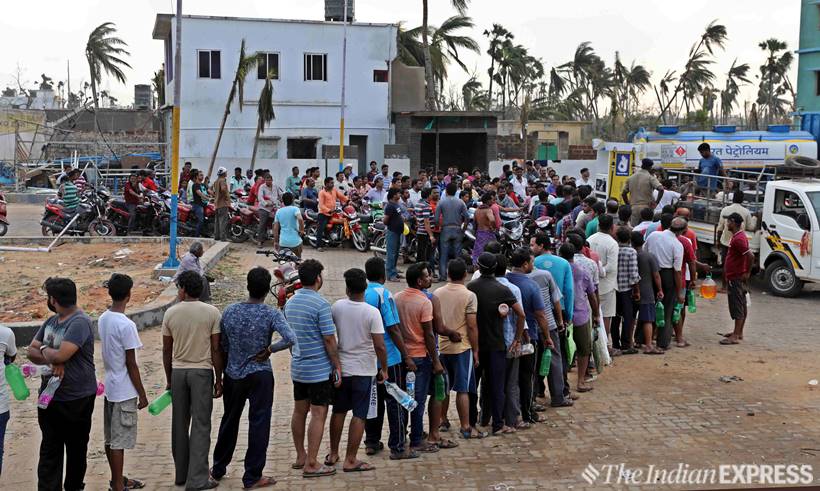 cyclone fani, cyclone odisha, cyclone fani aftermath, cyclone fani aftermath photos, cyclone fani odisha, odisha cyclone, fani cyclone, cyclone fani news, Bhubaneswar cyclone cyclone fani updates, cyclone fani news updates, cyclone fani death toll, cyclone fani relief operations, india news, Indian Express