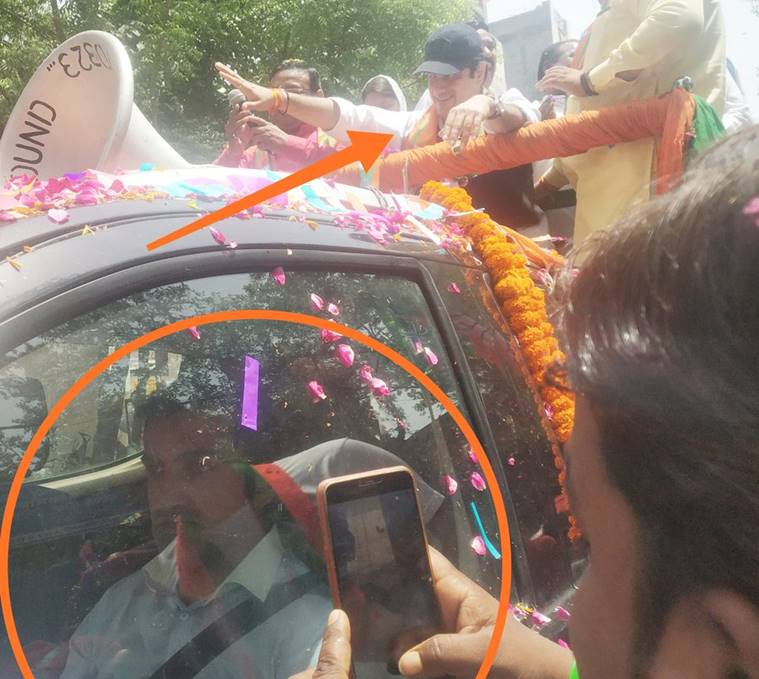 Gautam Gambhir using his 'duplicate' for campaigning to avoid heat, AAP claims; tweets picture