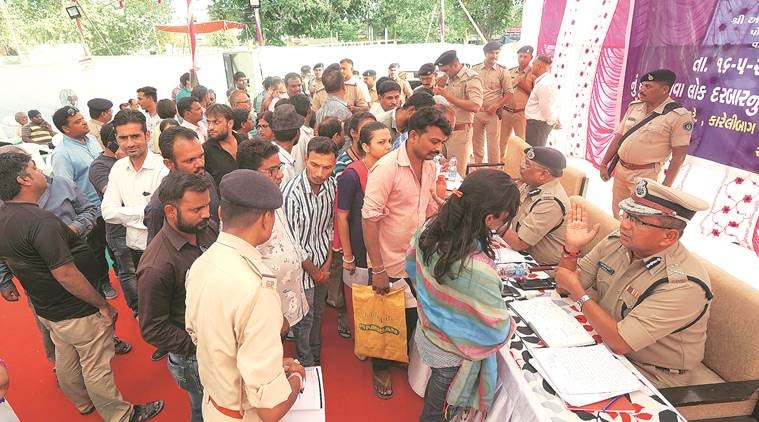 To tackle menace of money lenders, Vadodara police hold first Lok Darbar