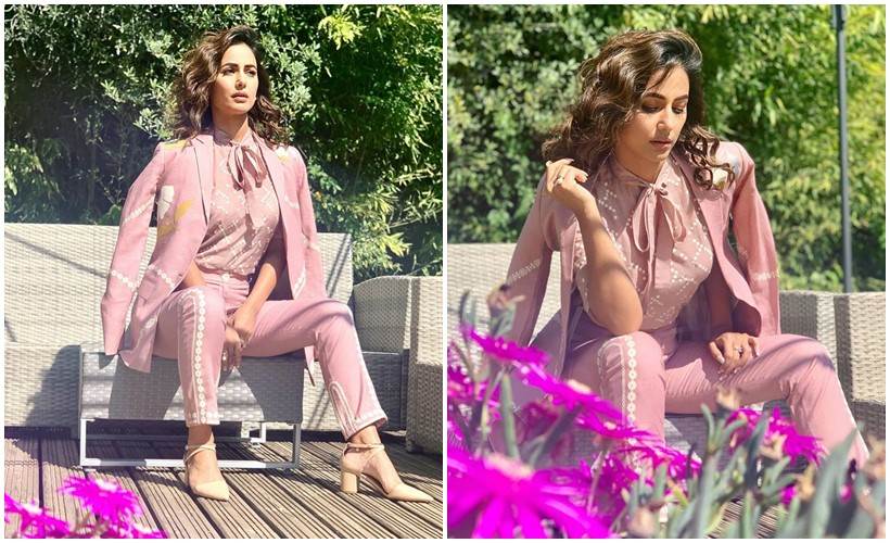Hina Khan, Cannes 2019, hina khan Cannes, Vicky Kaushal, Rishi kapoor, celebs social media photos, social media photos, neetu kapoor, Madhuri Dixit, Anil Kapoor, Anupam Kher, Ananya Panday, Arjun Kapoor, Disha Patani, Kartik Aaryan