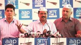 Arvind Kejriwal, Arvind Kejriwal attack, Kejriwal modi, modi Kejriwal attack, Arvind Kejriwal Slap, Arvind kejriwal beaten, kejriwal slapped, slap video Kejriwal, arvind kejriwal AAP, arvind kejriwal assaulted, arvind kejriwal slap, arvind kejriwal beaten, arvind kejriwal slapped, arvind kejriwal news