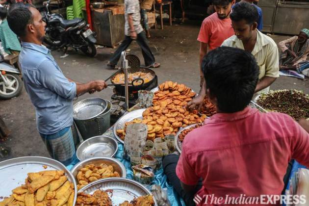 ramzan food, ramzan food photos, zakaria street, chitpur, kolkata ramzan photos, zakaria street photos, nakhoda masjid, kolkata news, indian express