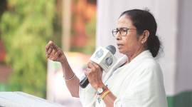 Mamata Banerjee, CM Mamata, West bengal CM, Namrendra Modi, PM Modi, Mamata on modi, mamata on quit india movment, Mamata rally in bengal, bengal elections, TMC Mamata, Trinamool Congress, Quit india movement, election news, Lok sabha elections 2019, decision 2019, indian express 
