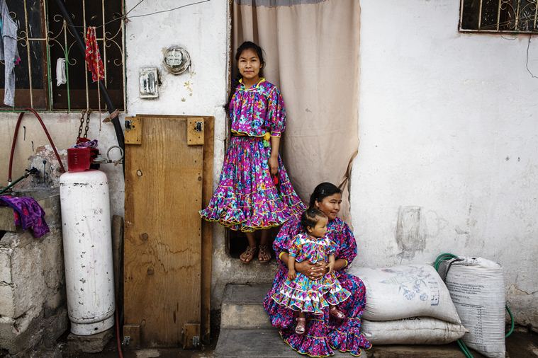 Rarámuri, Chihuahua, Mexico, Mexican women, mexican dress, traditional mexican dress