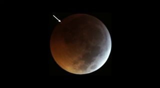 space rock, moon, eclipse, total eclipse, total lunar eclipse, meteorite, lunar surface, University of Huelva, Institute of Astrophysics of Andalusia, Jose Maria Madiedo, space, space technology, science