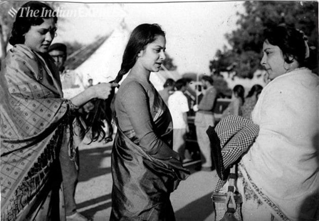 nargis waheeda rehman old photos