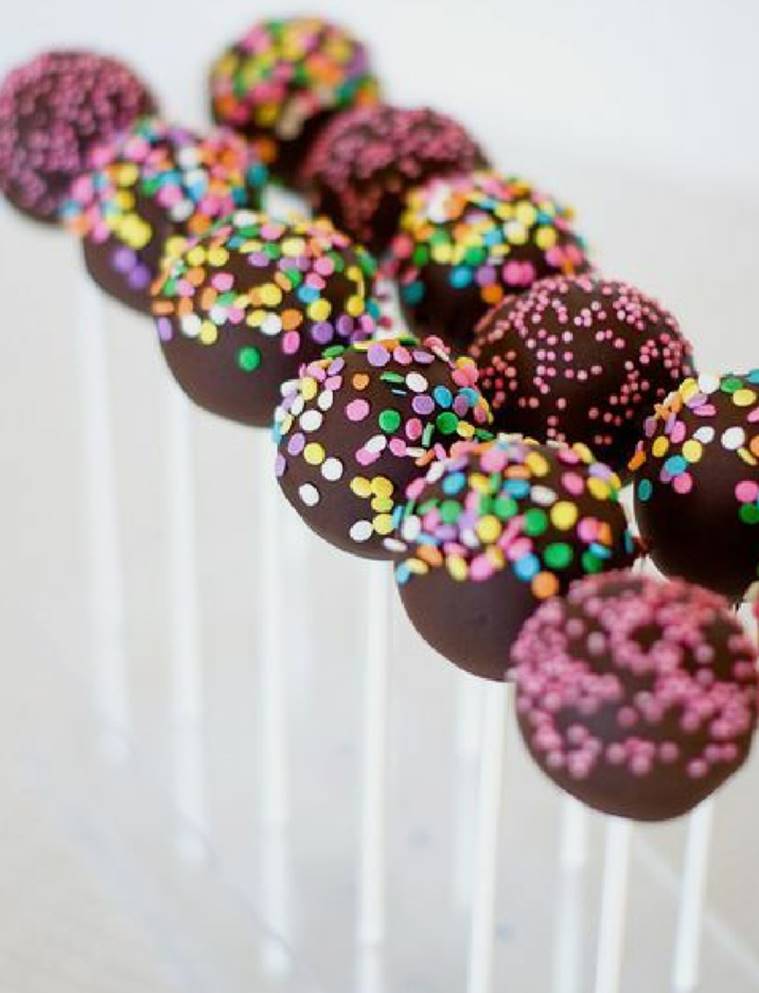 Cake pops to lasagna, try these easy recipes at home with your child ...