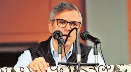sc on omar abdullah detention, omar abdullah detention, sara pilot, sc notice to J&K govt on omar abdullah detention, j&K news