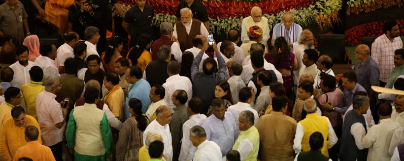 Narendra Modi, Narendra Modi speeches, Lok sabha elections BJP, BJP, PM Modi, Modi parliament speech, Lok Sabha election results, LK Advani, india news, Indian Express
