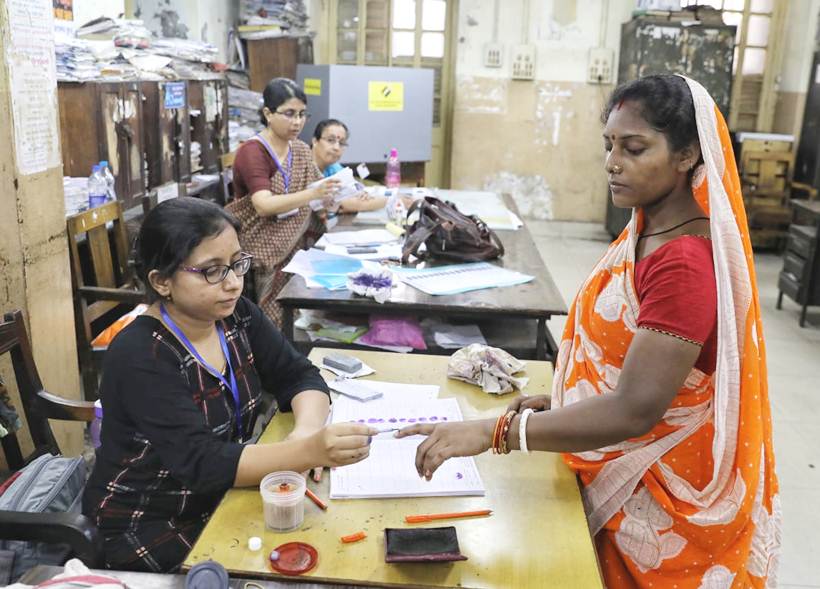 lok sabha elections 2019, lok sabha elections photos, lok sabha elections images, lok sabha elections pics, punjab lok sabha elections, punjab lok sabha elections photos, west bengal lok sabha polls photos,