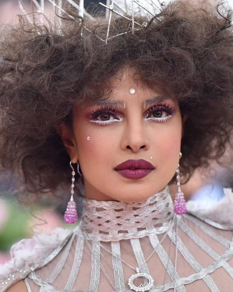 Nick Jonas and Priyanka Chopra were lovestruck at Met Gala 2019