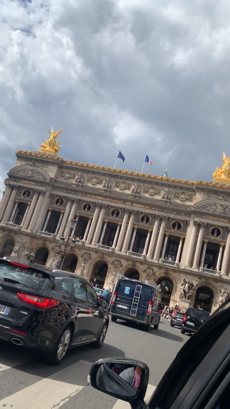  Academie Nationale De Musique. 