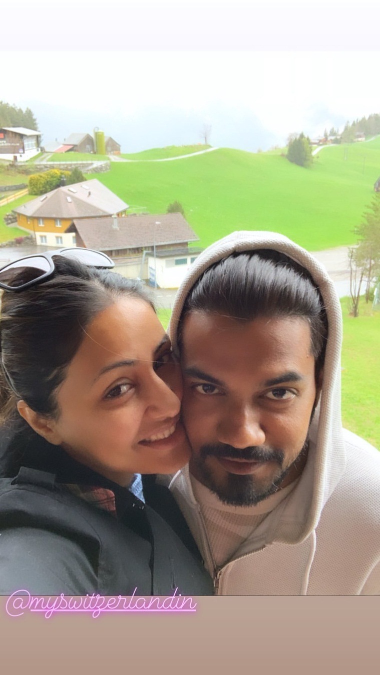 rocky jaiswal hina khan 