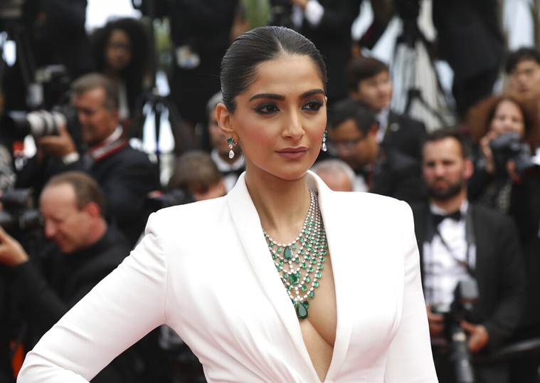 sonam kapoor cannes red carpet photos