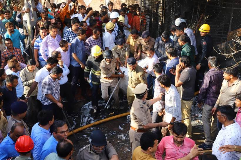 Surat Fire: At Least 20 Killed As Flames Engulf Takshashila Complex ...