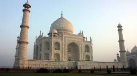 taj mahal, breastfeeding