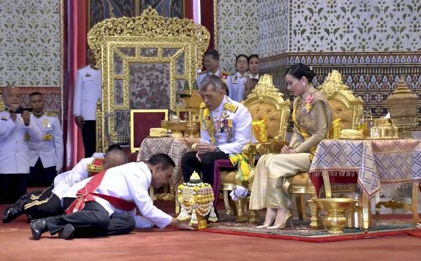 thailand, thai king coronation, thailand king cornation ceremony, king maha vajiralongkorn, maha vajiralongkorn, indian express