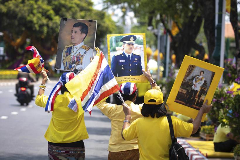 thailand, thai king coronation, thailand king cornation ceremony, king maha vajiralongkorn, maha vajiralongkorn, indian express