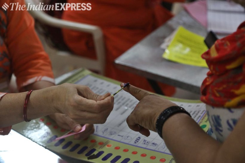 lok sabha election, lok sabha election 2019 photos, lok sabha election 2019, election, election 2019, election 2019, election 2019 news, How to Vote#India, lok sabha election voting percentage, lok sabha election phase 6, lok sabha election phase 6 voting, india news, lok sabha election voting percentage, lok sabha election voting, election news, indian express