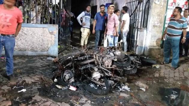 amit shah roadshow violence, amit shah rally clashes, amit shah roadshow fire, amit shah rally fire, amit shah, amit shah kolkata roadshow, amit shah kolkata rally, amit shah bengal rally, amit shah kolkata, kolkata election news