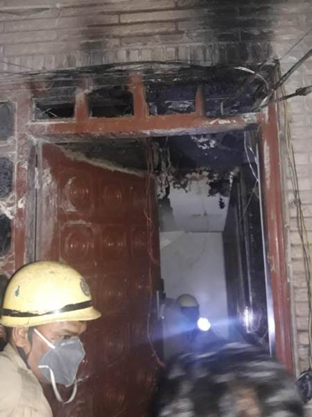 delhi fire, janakpuri fire, janakpuri girl hostel, delhi girls hostel fire, janakpuri hostel fire, Kaveri Girls Hostel fire, Kaveri Girls Hostel, indian express news
