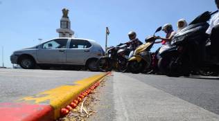 LED lights, Stop lines, Kamarajar Salai, Chennai