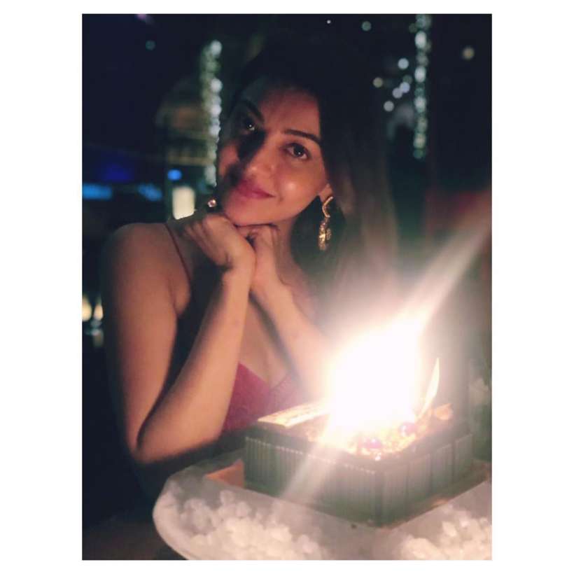 kajal aggarwal, kajal aggarwal birthday, kajal aggarwal birthday photos, kajal aggarwal birthday dubai, kajal aggarwal photos, kajal aggarwal instagram