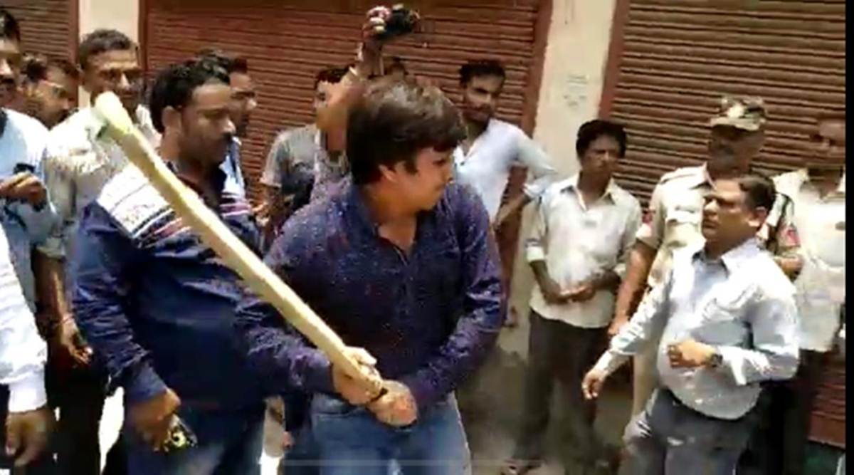 akash vijayvargiya, kailash vijayvargiya, kailash vijayvargiya bjp, akash vijayvargiya arrested, akash vijayvargiya bjp, prahlad patel, union minister prahlad patel, prabal patel, monu patel, sudeep patel, india news, Indian Express