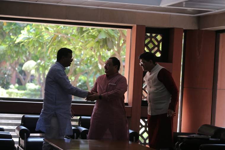 narendra modi, pm modi, prime minister narendra modi, all party meet, all party meeting, all party meeting today, all party meeting with modi today, parliament session, budget session, congress, lok sabha session, lok sabha elections