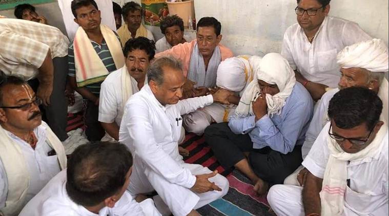 barmer pandal collapse, rajasthan cm, ashok gehlot in barmer, Jasol pandal collapse, barmer accident, barmer news, rajasthan news, indian express
