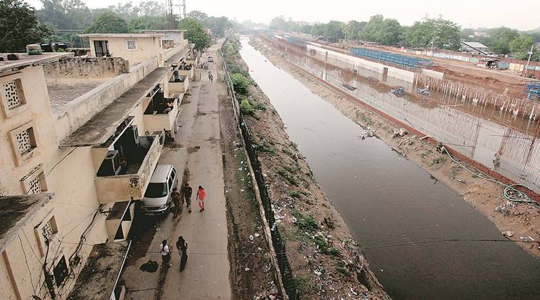 Delhi, Delhi News, Barapullah, Barapullah drain, Drinking water, water treatment plant, water treatment Delhi, Delhi water crisis, Indian Express