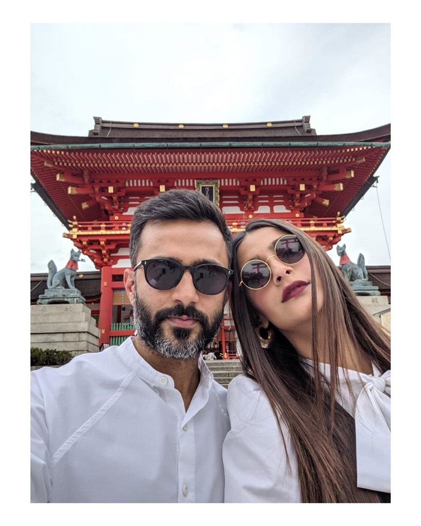sonam kapoor with anand ahuja in japan