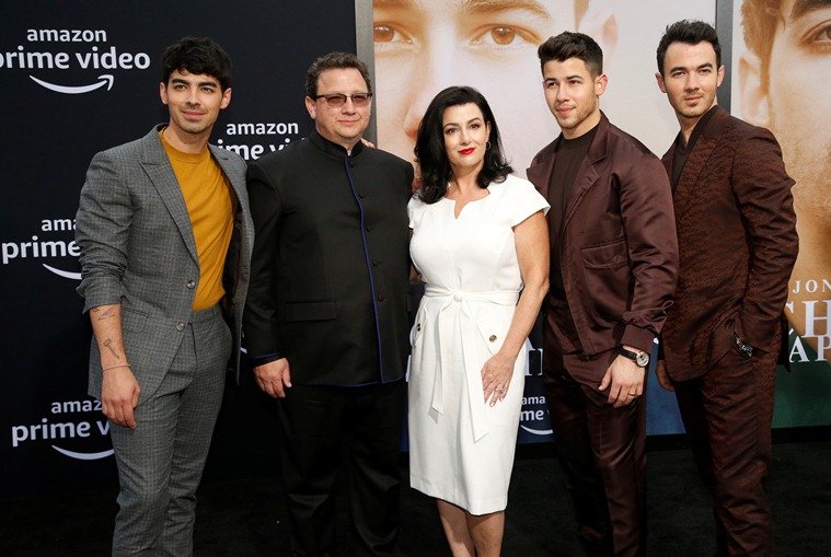 jonas family chasing happiness premiere