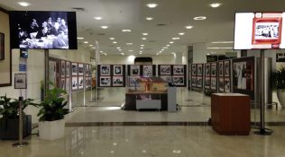 Gandhiana at Chennai International Airport makes heads turn