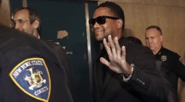 Cuba Gooding Jr request to toss groping case is denied