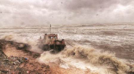 cyclone vayu, cyclone vayu photos, cyclone vayu news, cyclone vayu gujarat, cyclone vayu video, Viojay rupani, cyclone vayu location, weather today, today weather