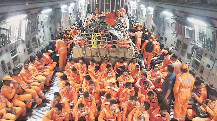 Gujarat braces for cyclone Vayu, 2.15 lakh people evacuated