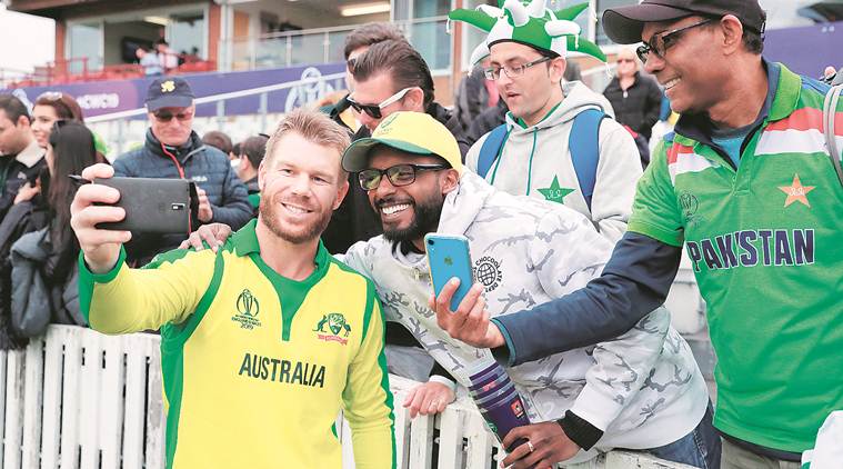 Pakistan vs Australia, PAK vs Aus, PAK vs AUS report, David warner hundred, Pat Cummins, cricket news, world cup news