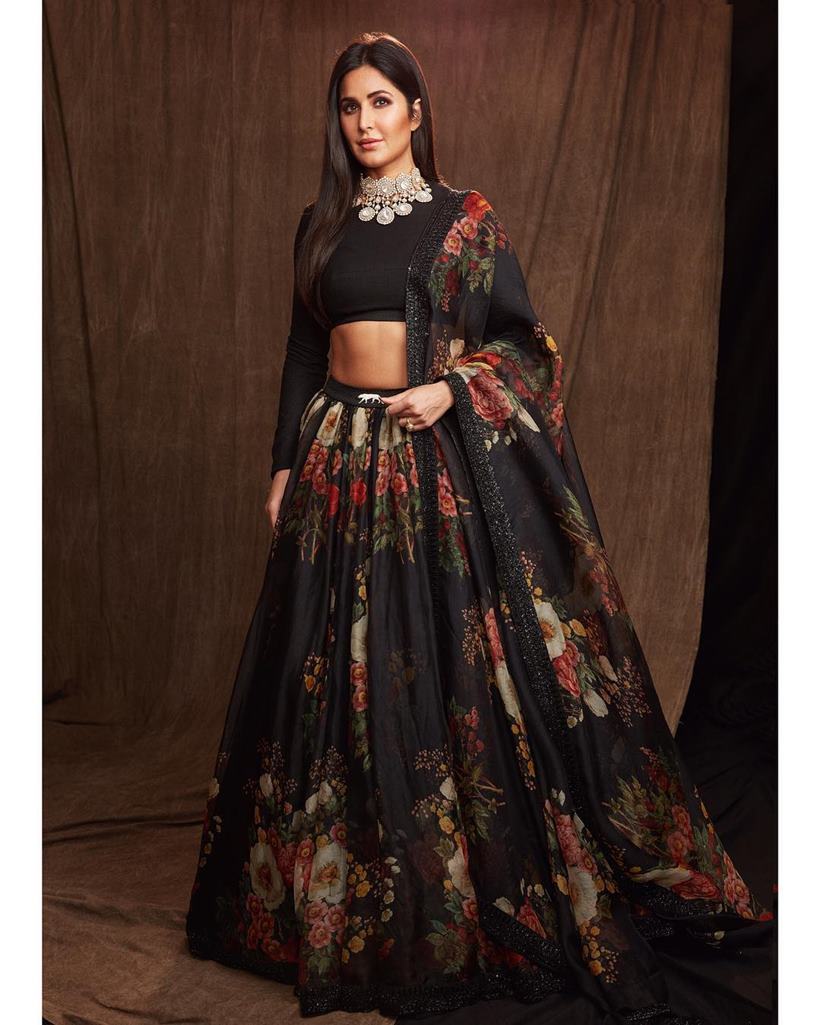 Sunita Kapoor wishes her darling daughter Sonam Kapoor on her birthday