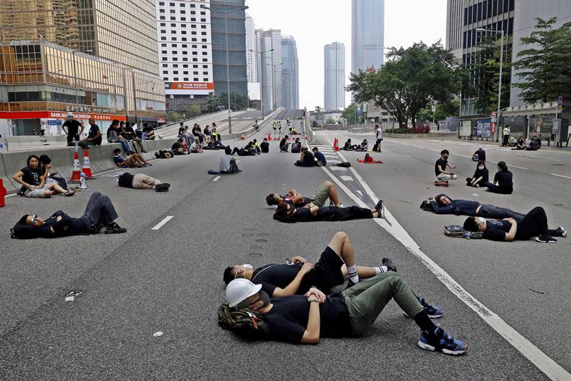 Hong Kong, Hong Kong protest, hong kong protest photos, Hong Kong news, Hong kong protest news, protest Hong Kong, Carrie Lam, Carrie Lam Hong Kong, Hong Kong Carrie Lam, Carrie Lam news, Hong kong black protest, Carrie Lam step down, Carrie Lam resignation, world news, indian express, latest news