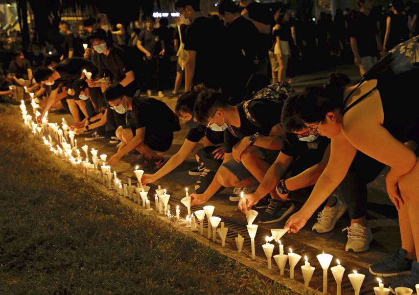 Hong Kong, Hong Kong protest, hong kong protest photos, Hong Kong news, Hong kong protest news, protest Hong Kong, Carrie Lam, Carrie Lam Hong Kong, Hong Kong Carrie Lam, Carrie Lam news, Hong kong black protest, Carrie Lam step down, Carrie Lam resignation, world news, indian express, latest news