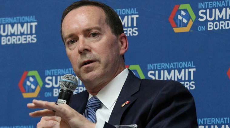 Amid child detentions outcry US border agency acting head resigns